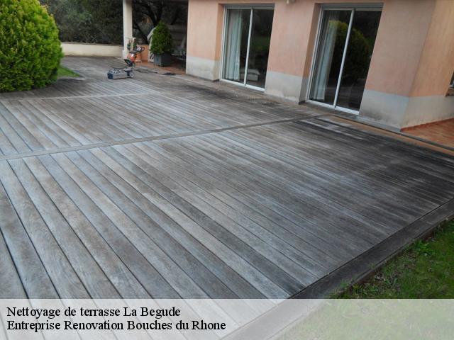 Nettoyage de terrasse  13360